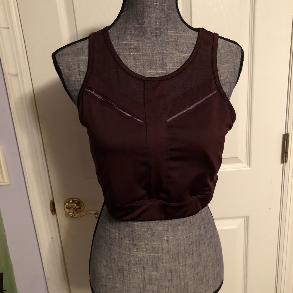 high neck sports bra